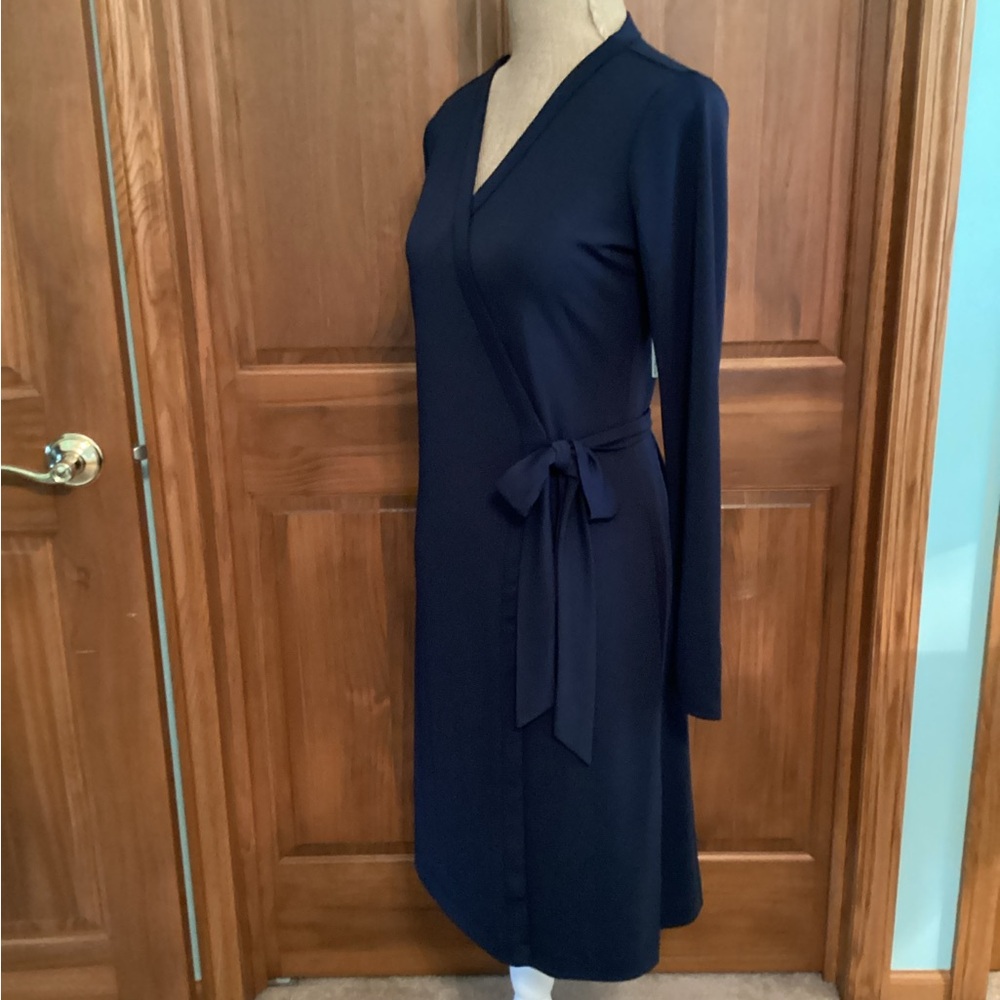 Amazon Essentials Navy Wrap Dress NWT - Picture 2 of 5